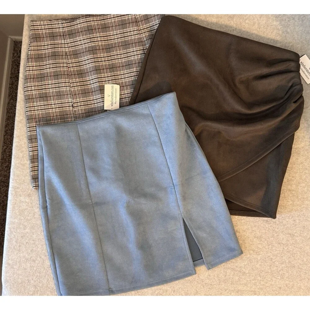 Lot of 3 New With Tags Windsor Womens Large Mini Skirt Business Plaid Faux Suede